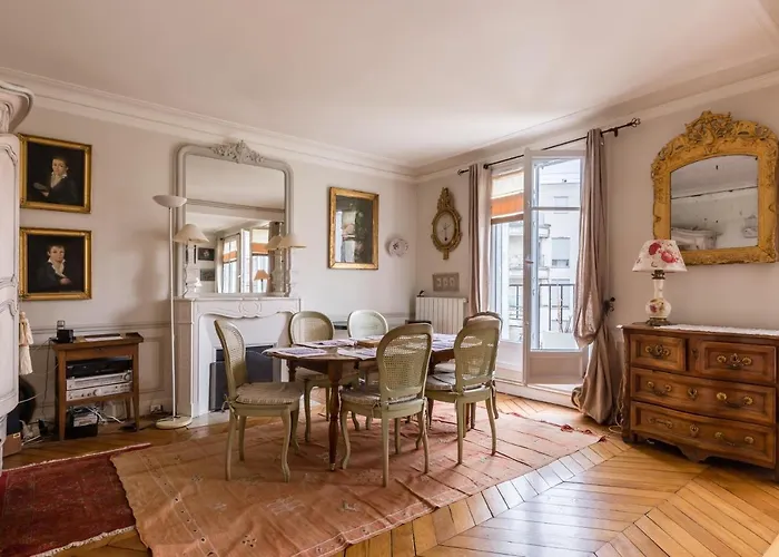 Appartement Veeve - Charming Mirabeau Parijs