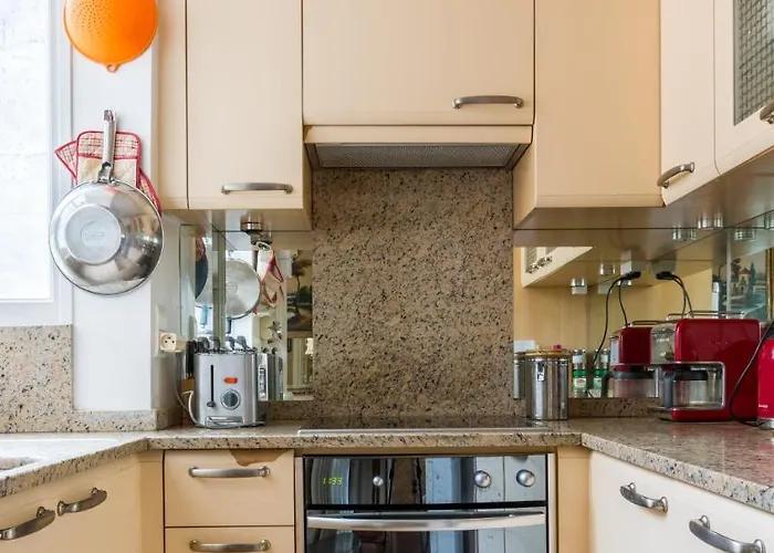 Appartement Veeve - Charming Mirabeau Parijs