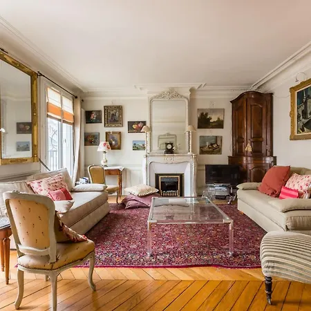 Veeve - Charming Mirabeau *